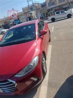 هیوندای ئەلەنترا